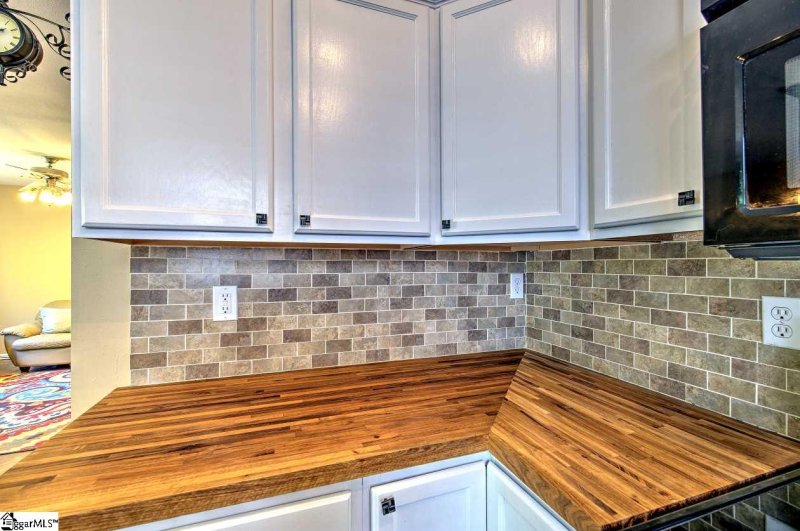 Property image 5 at 41 Birdsong Lane, Taylors, SC 29687