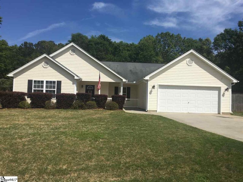 100 Cedar Glen Drive