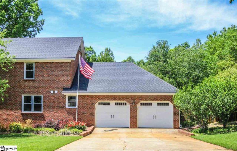 Property image 2 at 100 WALTON Court, Greer, SC 29651