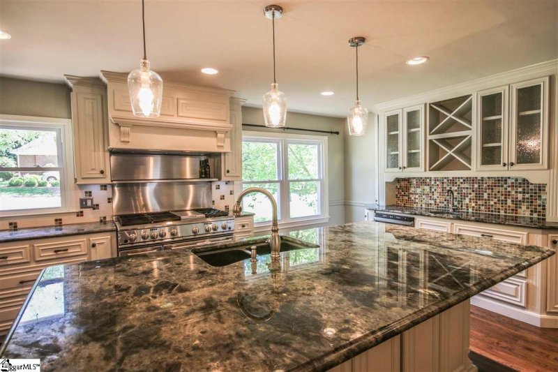 Property image 4 at 100 WALTON Court, Greer, SC 29651