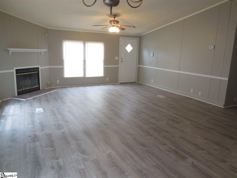 Property image 5 at 204 Sagewood Court, Fountain Inn, SC 29644