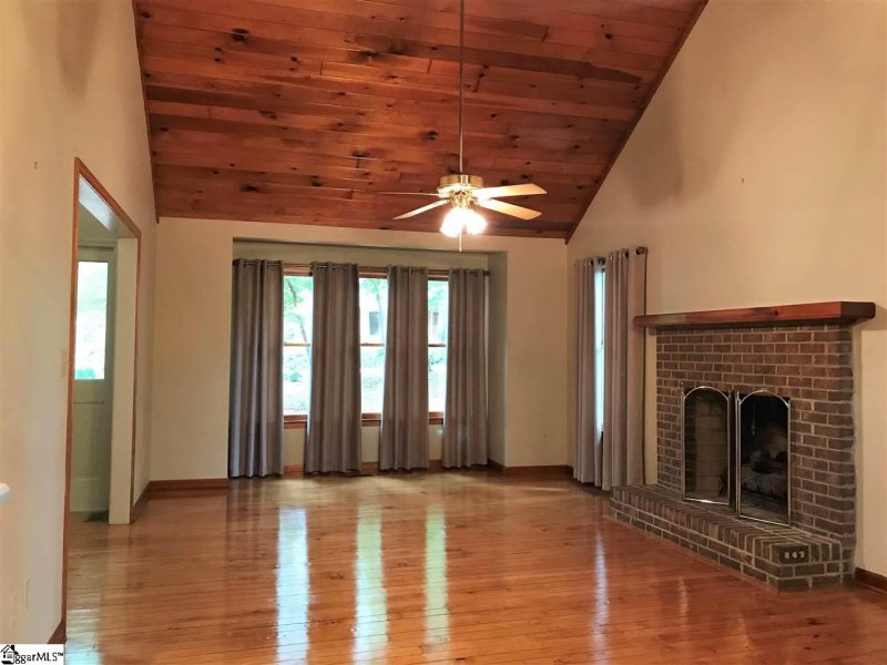 Property image 4 at 105 Ashmore Court, Liberty, SC 29657