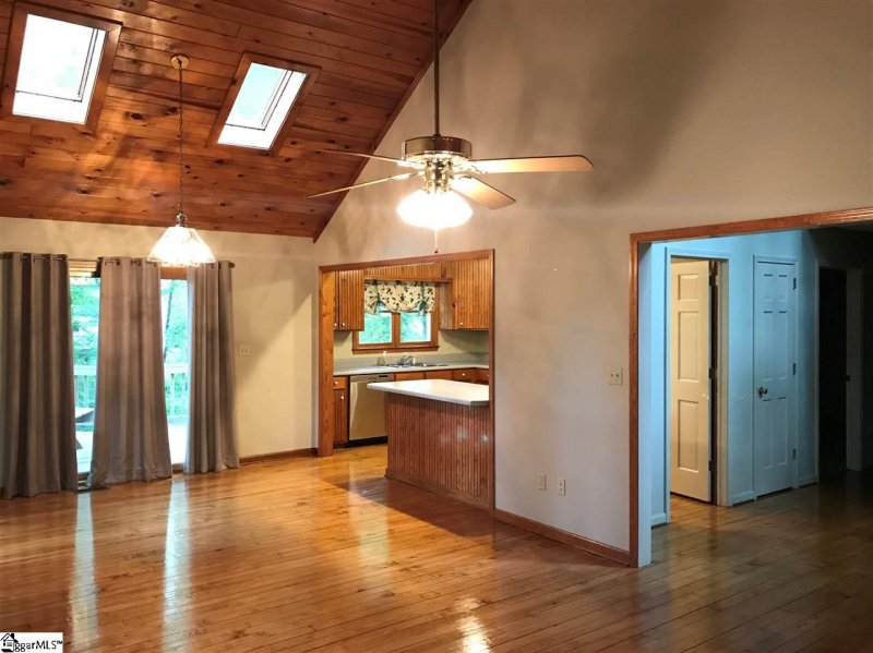 Property image 5 at 105 Ashmore Court, Liberty, SC 29657