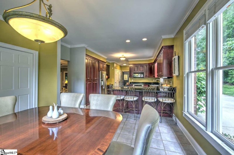 Property image 4 at 16 Country Squire Court, Greenville, SC 29615