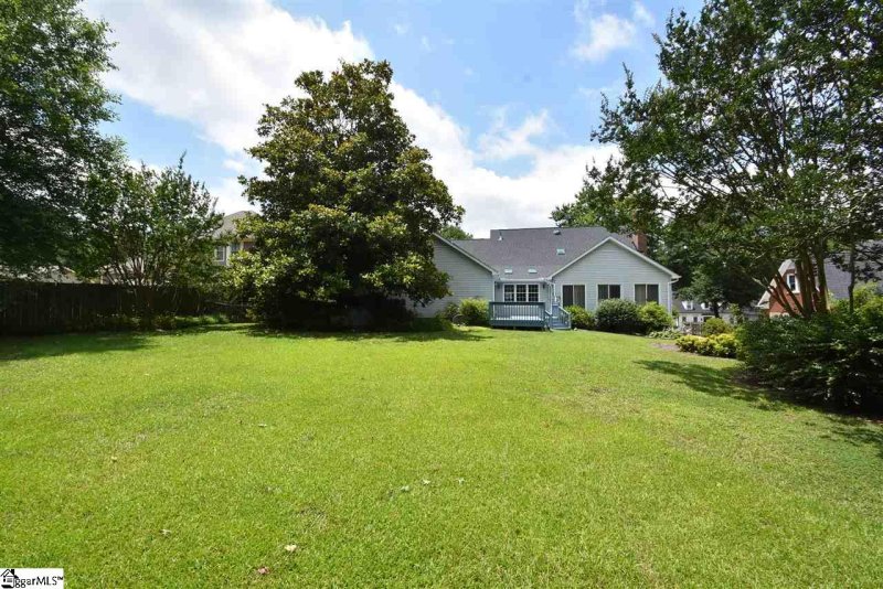 Property image 2 at 107 W Hackney Road, Greer, SC 29650