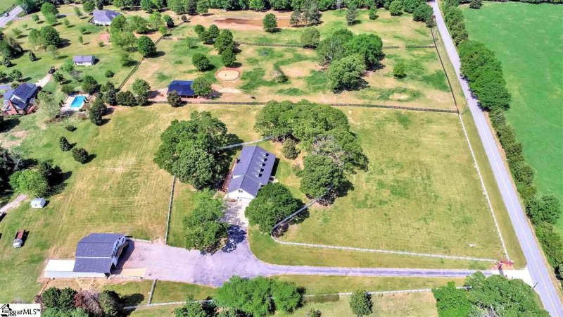Property image 3 at 751 Jenkins Bridge Road, Simpsonville, SC 29680