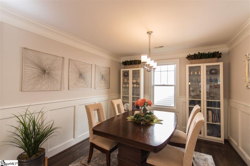 Property image 5 at 110 MOULTRIE Street, Greenville, SC 29605