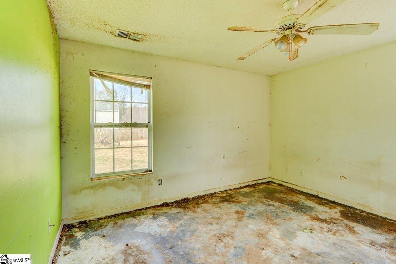 Property image 5 at 711 HAYDEN Court, Taylors, SC 29687-5546