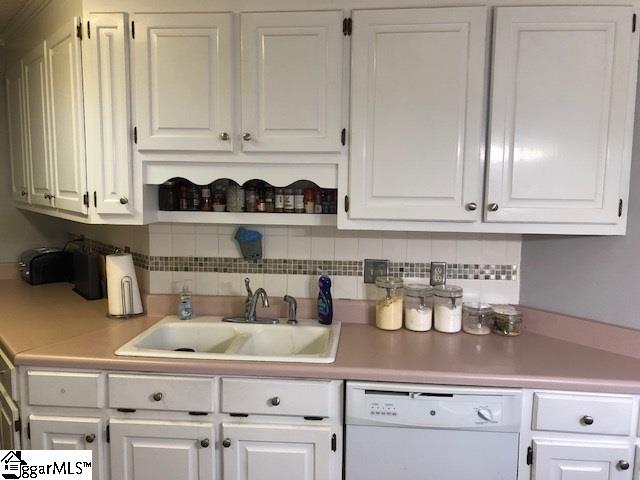 Property image 5 at 5 E Marley Lane, Simpsonville, SC 29681