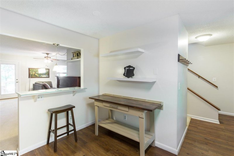 Property image 5 at 108 Village Court, Greer, SC 29651