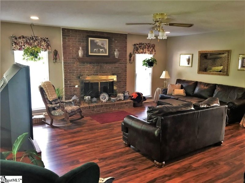 Property image 4 at 118 Fleetwood Drive, Liberty, SC 29657