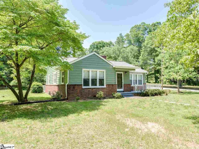 Property image 2 at 106 Hancock Avenue, Spartanburg, SC 29302-4611