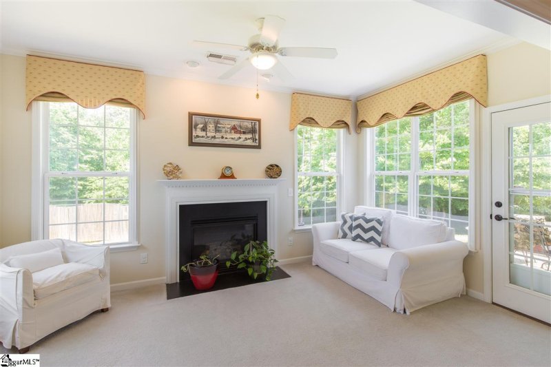 Property image 3 at 205 Wild Thorn Lane, Greenville, SC 29615