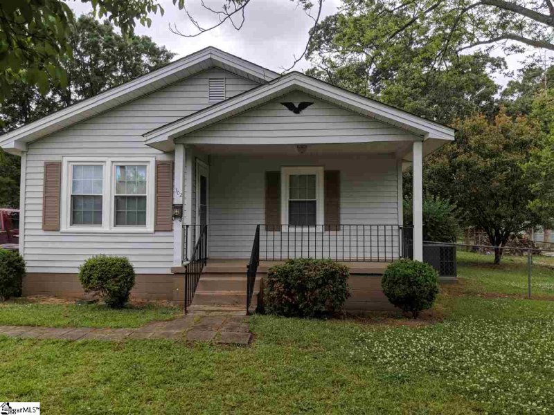 Property image 2 at 302 S Florida Avenue, Greenville, SC 29611