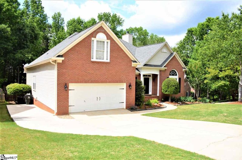 Property image 2 at 209 Birchleaf Lane, Greer, SC 29650