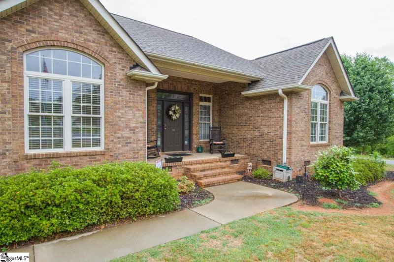 Property image 2 at 100 Woods Way, Anderson, SC 29625