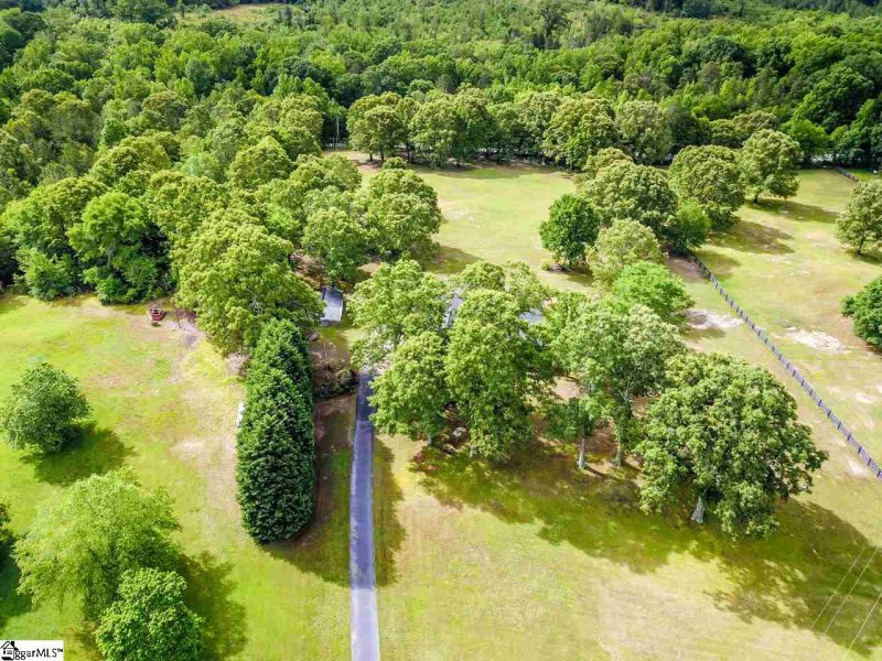 Property image 2 at 735 Jenkins Bridge Road, Simpsonville, SC 29680