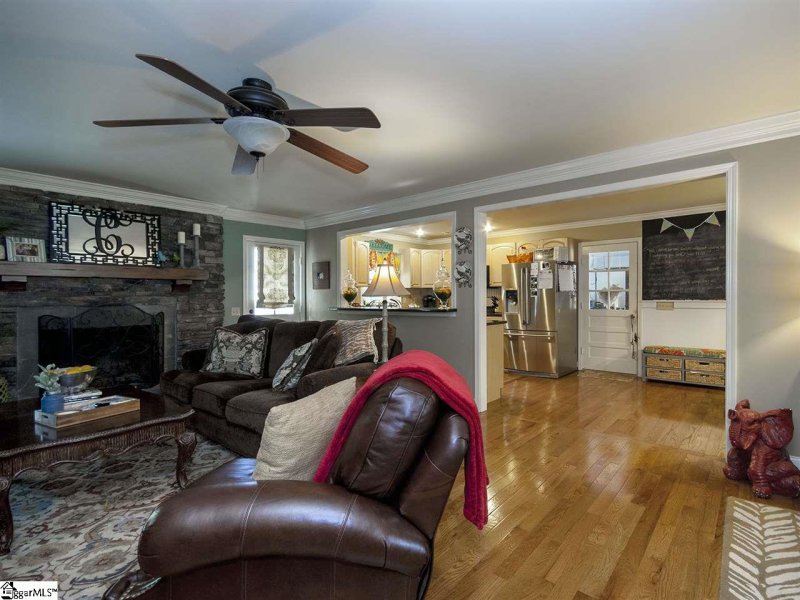 Property image 3 at 311 Woodfield Drive, Easley, SC 29642