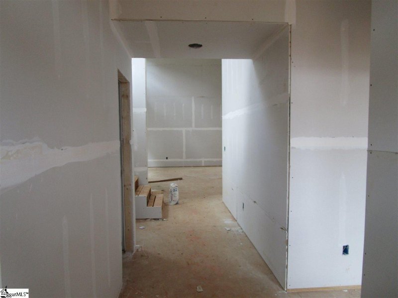 Property image 2 at 743 Rose Penny Lane, Spartanburg, SC 29301