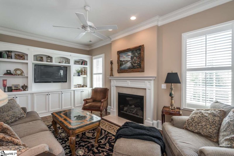 Property image 4 at 707 E McBee Park, Greenville, SC 29601