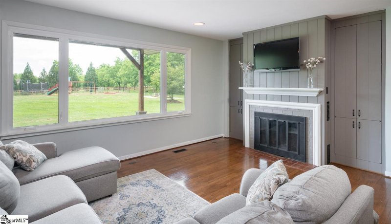 Property image 5 at 219 Bruce Farm Road, Simpsonville, SC 29681