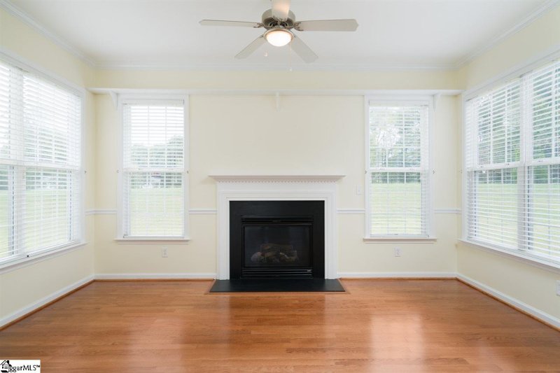 Property image 3 at 133 Wild Thorn Lane, Greenville, SC 29615