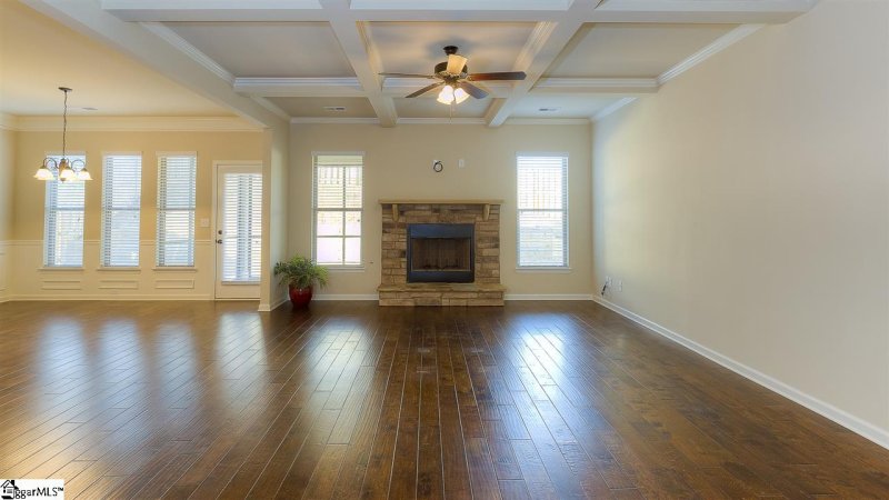 Property image 5 at 220 Ashcroft Lane, Simpsonville, SC 29681