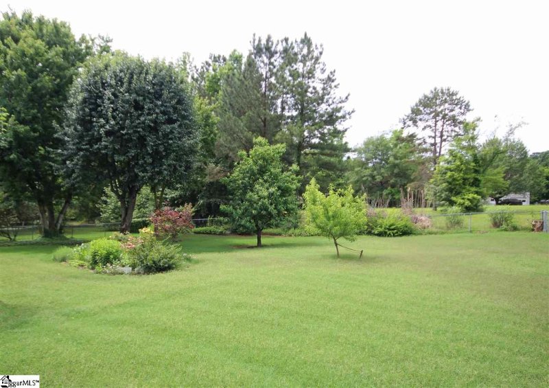 Property image 2 at 218 Forrester Creek Way, Greenville, SC 29607