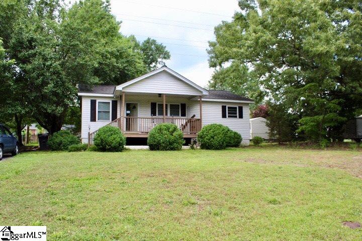 Property image 3 at 22 MAYWOOD Drive, Taylors, SC 29687