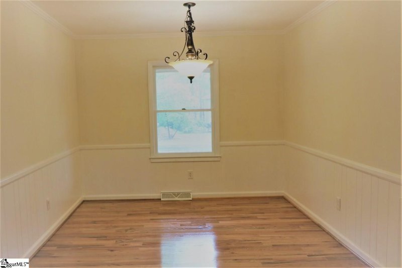 Property image 5 at 401 Clarendon Drive, Easley, SC 29642