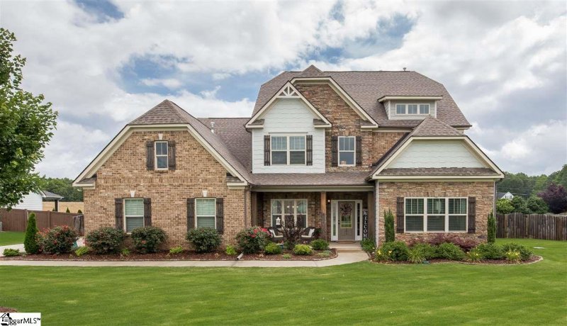 Property image 2 at 201 Angeline Way, Simpsonville, SC 29681