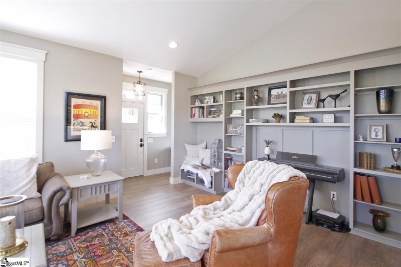 Property image 4 at 303 Signature Drive, Travelers Rest, SC 29690