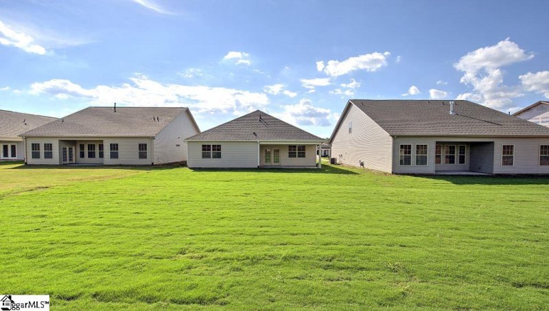 Property image 5 at 126 Rossmoor Court, Anderson, SC 29621