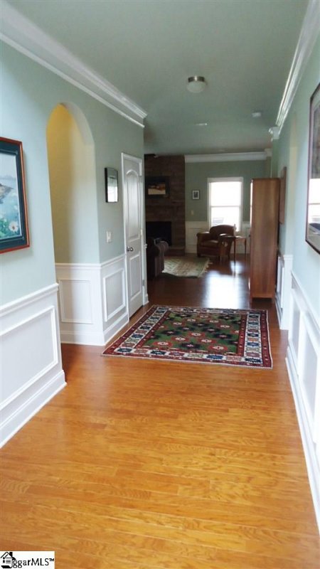 Property image 4 at 233 N Radcliff Way, Spartanburg, SC 29301