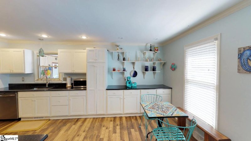 Property image 4 at 204 Wemberly Drive, Simpsonville, SC 29681