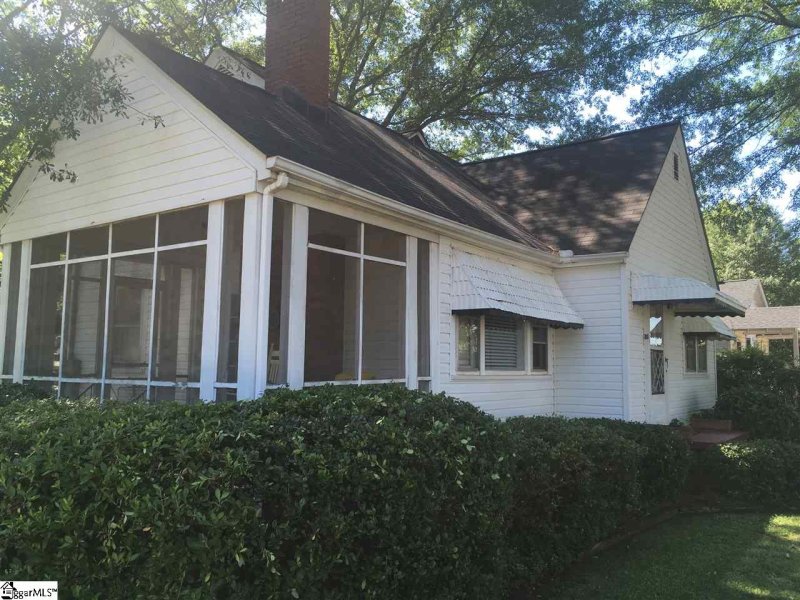 Property image 2 at 3908 Old Buncombe Road, Greenville, SC 29617-3002