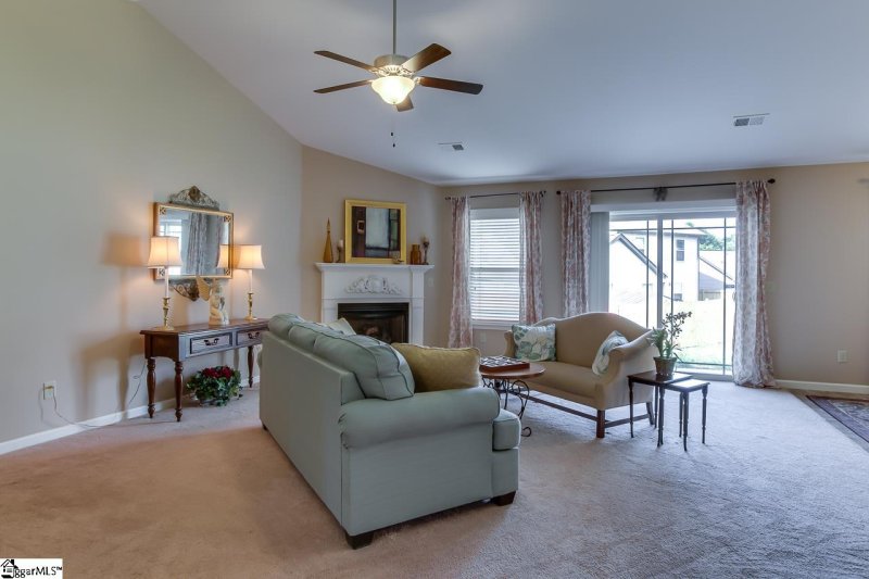 Property image 5 at 10 Horizon Drive, Simpsonville, SC 29681