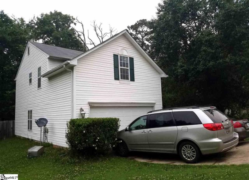 Property image 2 at 498 Brighton Woods Drive, Moore, SC 29369-9649