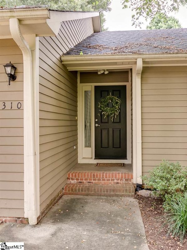 Property image 3 at 310 Halifax Drive, Greenville, SC 29615
