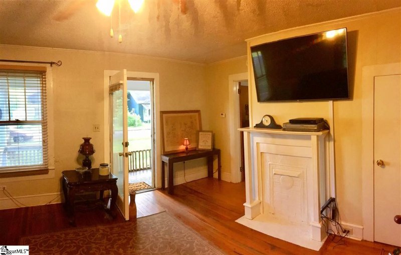 Property image 3 at 6 Stephenson Avenue, Greenville, SC 29617