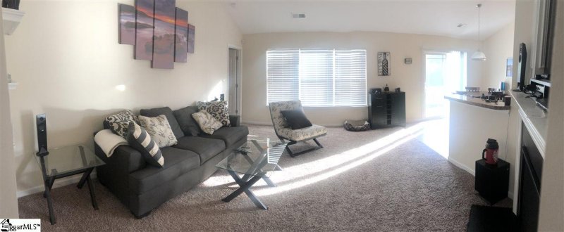 Property image 3 at 201 Englemann Lane, Simpsonville, SC 29680