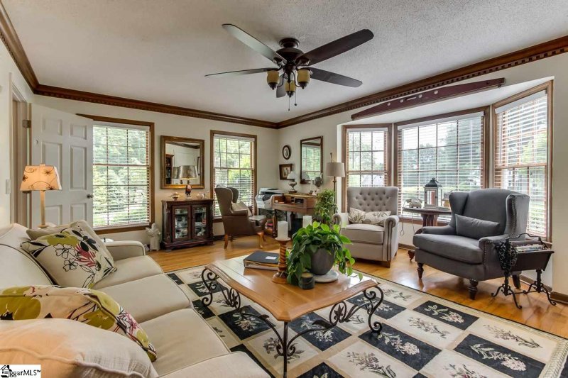 Property image 5 at 108 Yorkshire Court, Easley, SC 29642