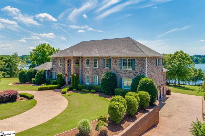 Property image 2 at 133 Shore Vista Lane, Greer, SC 29651