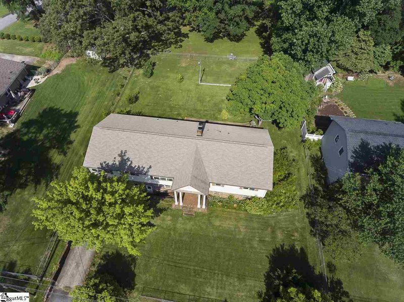 Property image 4 at 18 Sandringham Road, Taylors, SC 29687