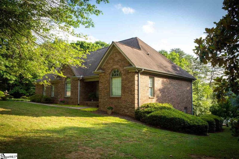 Property image 3 at 104 Lakewood Court, Inman, SC 29349
