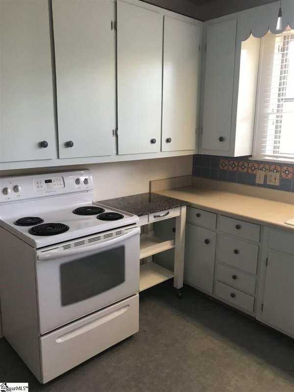 Property image 5 at 21 N Florida Avenue, Greenville, SC 29611