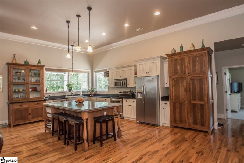 Property image 5 at 6 San Bruno Court, Greer, SC 29651