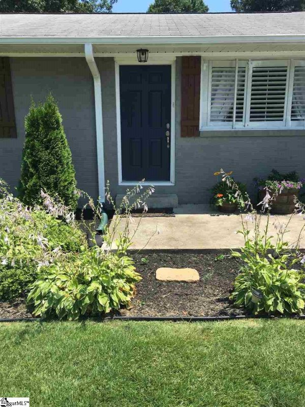 Property image 4 at 102 Dianne Avenue, Simpsonville, SC 29681