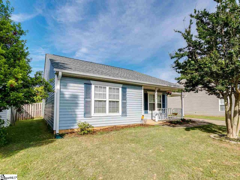 Property image 2 at 511 Sierra Ridge Court, Moore, SC 29369-9383