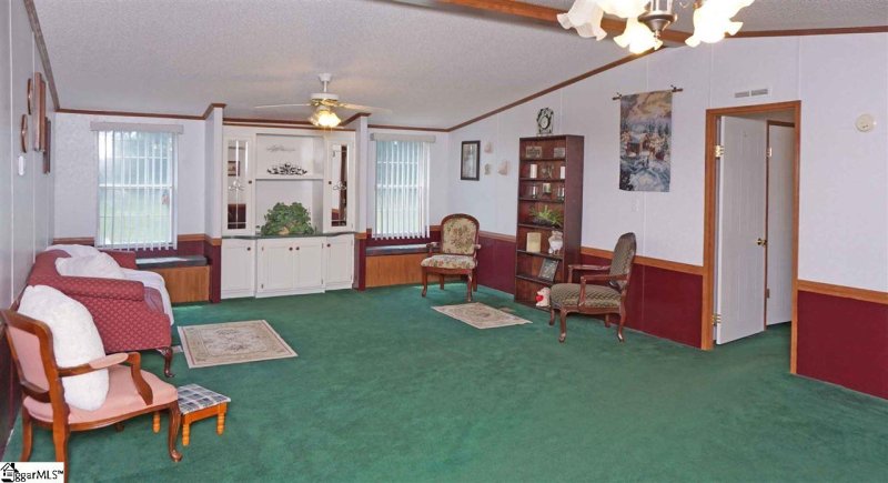 Property image 3 at 503 Montbrook Court, Pelzer, SC 29669